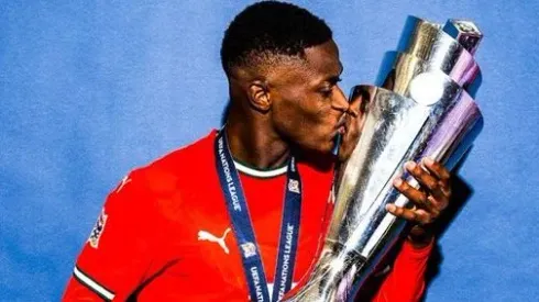 Nuno Mendes conquistou a Nations League 2024/25 e foi considerado o melhor jogador. Foto: Seleção de Portugal