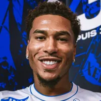 Oficial: Danny Namaso deixa o FC Porto por empréstimo para rumar aos franceses do Auxerre