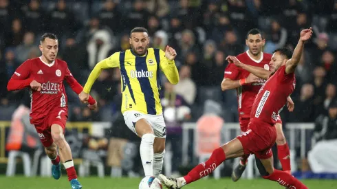 Cenk Tosun, jogador do Fenerbahçe. Foto: Getty Images