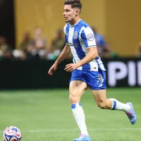 Francisco Moura deixa departamento médico, treina integrado com o plantel do FC Porto e pode defrontar Casa Pia