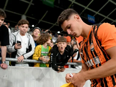 Médio Georgiy Sudakov já chegou a Portugal e vai ser reforço do Benfica