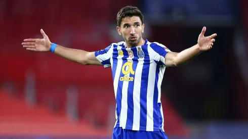 Marko Grujic é o último caso por resolver na lista de dispensas do FC Porto para a época 2025/26.