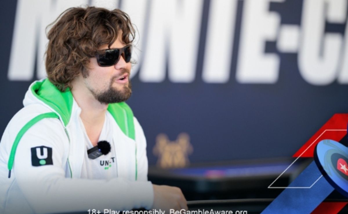 Ex-campeão mundial de xadrez, Magnus Carlsen fala sobre poker