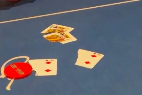 Em atitude absurda, jogador rasga as próprias cartas após all in; assista