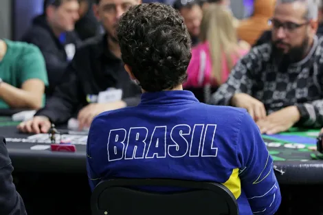 Você sabe qual brasileiro premiou mais vezes no poker live? Conheça