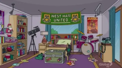 Upton Park Crowd Trouble In 1975: Video