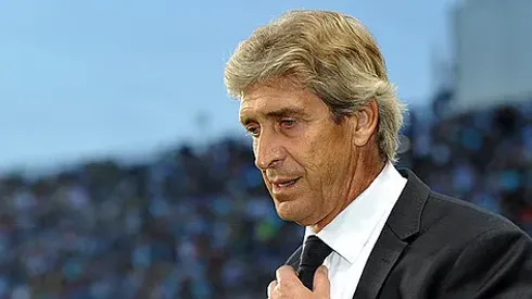 Manchester City Tell Pellegrini To 'Win Five Trophies in Five Years': The Nightly EPL