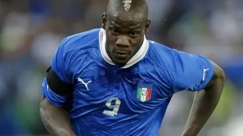 Mario Balotelli Smashes Wall After Being Red Carded Playing For Italy: Nightly Soccer Report