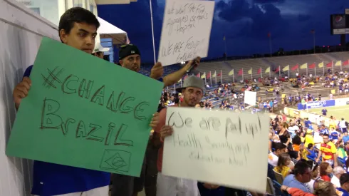 Fort Lauderdale Strikers 0-4 Cruzeiro: Friendly Overshadowed by Brazilian Protesters and Anti-FIFA Message