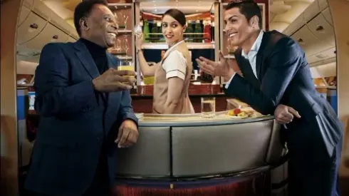 Pelé vs Ronaldo at 30,000 Feet