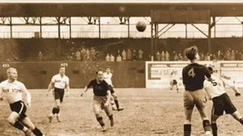 Book Review: Distant Corners By David Wangerin