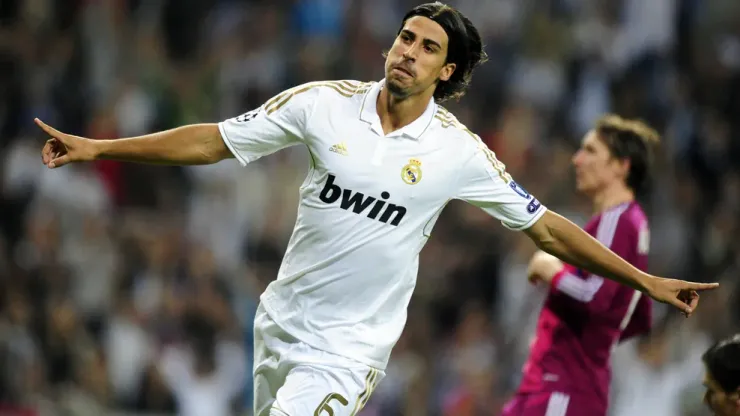Real Madrid's German midfielder Sami Khedira celebrates after scoring during the Champions League group D football match between Real Madrid and Olympique Lyonnais at the Santiago Bernabeu stadium in Madrid on October 18, 2011. AFP PHOTO/JAVIER SORIANO (Photo credit should read JAVIER SORIANO/AFP/Getty Images)
