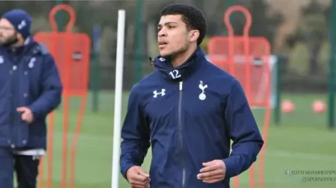 DeAndre Yedlin practices with Tottenham Hotspur