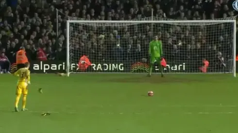 'Golden Gloves' Adrian Recalls Moment of Glory for West Ham United