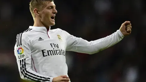 Real Madrid's German midfielder Toni Kroos celebrates after scoring a goal during the Spanish league football match Real Madrid CF vs Rayo Vallecano at the Santiago Bernabeu stadium in Madrid on November 8, 2014. AFP PHOTO/ JAVIER SORIANO (Photo credit should read JAVIER SORIANO/AFP/Getty Images)