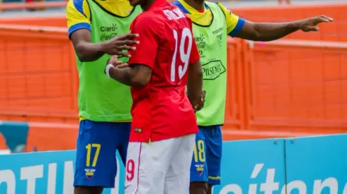 Why Manchester City need to close Raheem Sterling deal soon