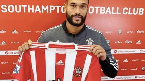 Southampton complete loan signing of Steven Caulker