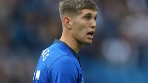 Everton determined to hang on to John Stones