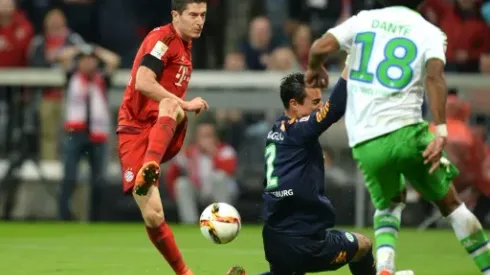 5-goal outburst gives Lewandowski place in Bundesliga history