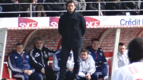 Remi Garde, the favorite for the Aston Villa manager job