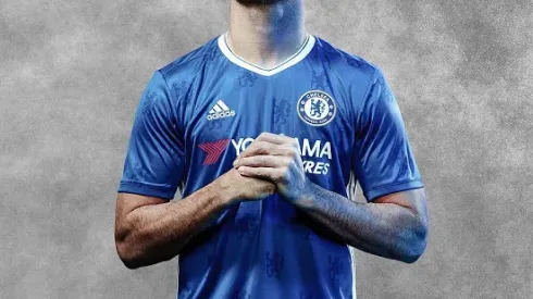 Chelsea unveil new home jersey for 2016/17 season