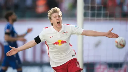 Controversial RB Leipzig win promotion to the Bundesliga