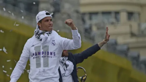 11th European crown caps rollercoaster Real season