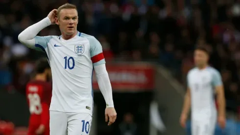 Wayne Rooney fights to prove England worth at Euro 2016