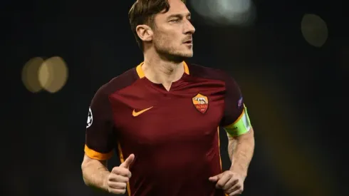 Totti to play 25th season with Roma - club