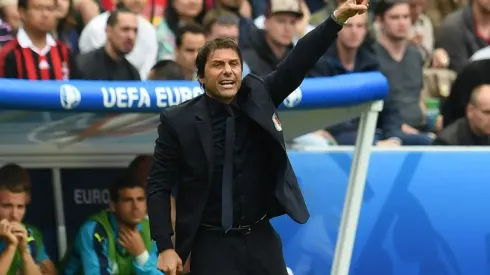 Conte theatrics a boon for Italy, and Chelsea fans