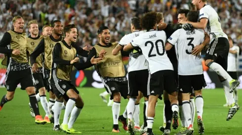Germany beat Italy 6-5 on penalties in Euro 2016 quarter-final
