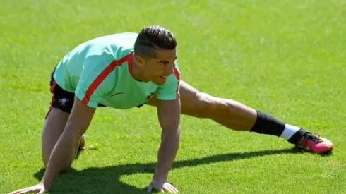 Santos scoffs at Ronaldo retirement question