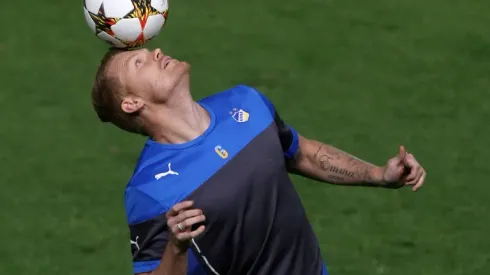 Riise, Forlan sign up for Indian Super League