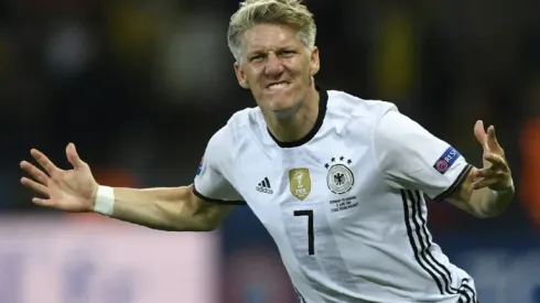 Germany fans cool on Schweinsteiger's farewell