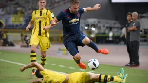 England's Shaw ruled out of Slovakia clash