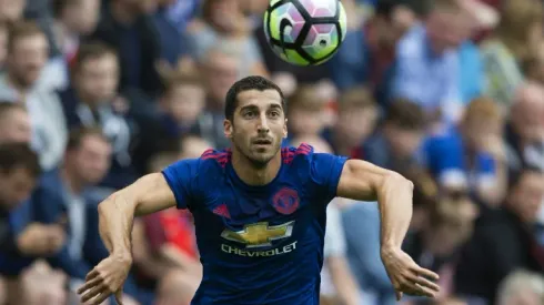Mkhitaryan, Lingard start Manchester derby for United