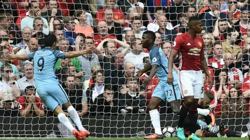 Guardiola wins grudge match, Liverpool rout Leicester