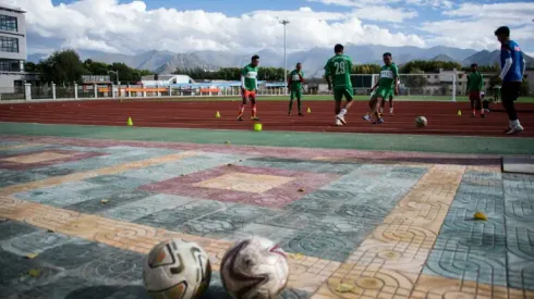 Tibet's first football club aims at unity, struggles for Chinese players