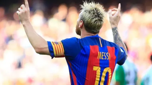 Lionel Messi back in Barcelona training after injury