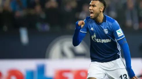 Choupo-Moting atones as Schalke continue rise