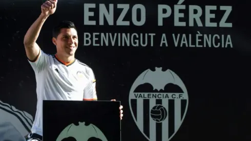 Ex-Valencia star Mendieta urges owner Peter Lim to change tack