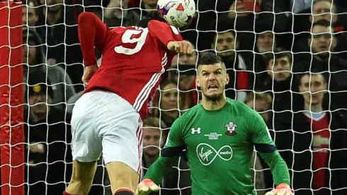 'Animal' Ibrahimovic thanks kids, Mourinho for Man Utd chance