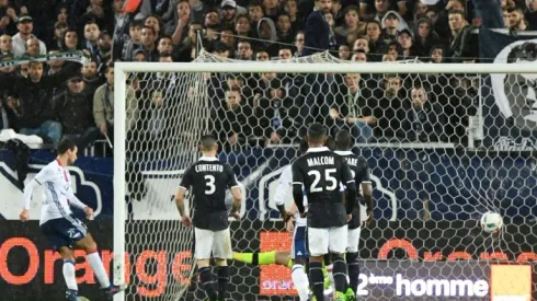 Lyon's Mammana holds Euro rivals Bordeaux