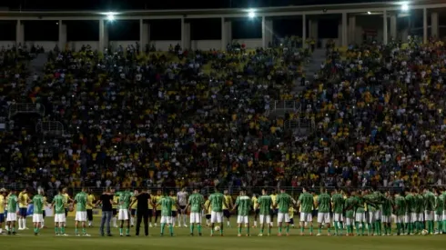 Chapecoense face Atletico four months after crash