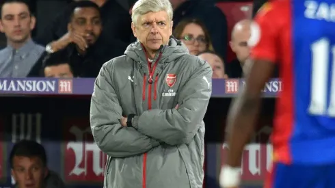 Wenger faces fan fury as Arsenal slump worsens at Palace