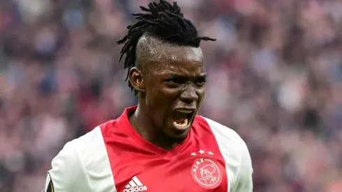 Ruthless Traore sparks Ajax rout of Lyon