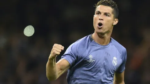 Cristiano Ronaldo 'father to twins with surrogate mum'