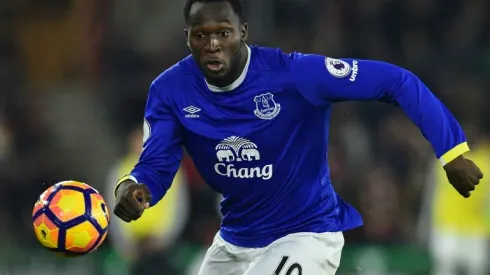 Manchester United agree fee for Everton's Lukaku