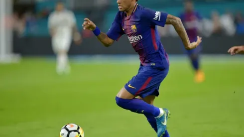 Spanish Liga to file PSG complaint over Neymar
