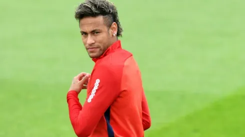 Barcelona receive PSG money to free up Neymar